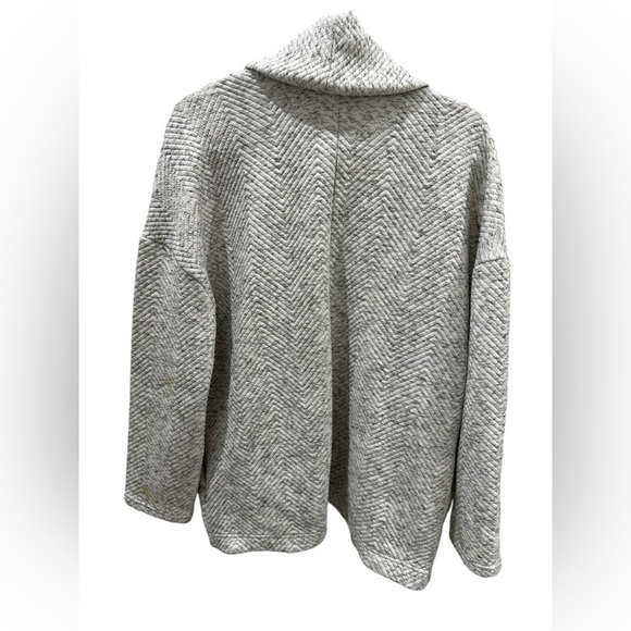 Fabletics Heathered gray quilted like open cardigan - Picture 5 of 5